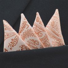 Färdigvikt bröstnäsduk Paisley  Aprikos