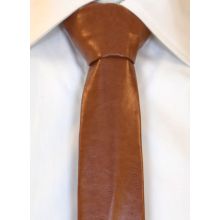 Slips i konstläder brun