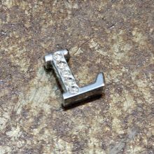 Strassbokstav till armband - L