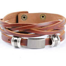 Läderarmband i Svart eller Brunt