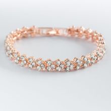 Armband med Cubic Zirconia och i 18 K Roséguldplätering