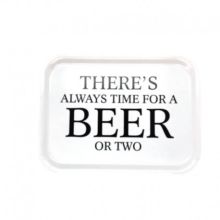 Bricka beer vit med svart text
