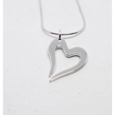 Halsband från kollektionen Open Heart Litet blankt Silverkedja 45 cm