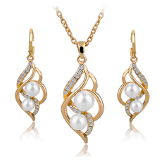Smyckeset med Austrian Crystals och Simulated Pearls - 18K Roséguldplätering och vita Pärlor