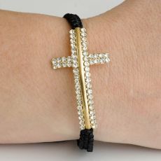 Armband "Cross" med guldfärgat kors och dubbla rader med kristaller