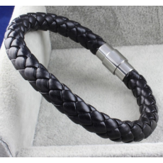 Armband i flätad läder och rostfritt stål med magnetlåsning