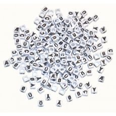 Plastpärlor, Bokstavspärlor, Specialtecken (ÅÄÖÜÆØß), fyrkantiga, 6,5x6,5mm, 300 pärlor/fp