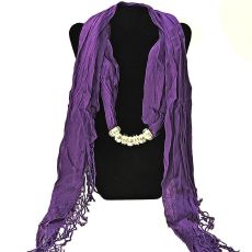 Bomullsscarf i moderiktig modell med "hänge" -Lila